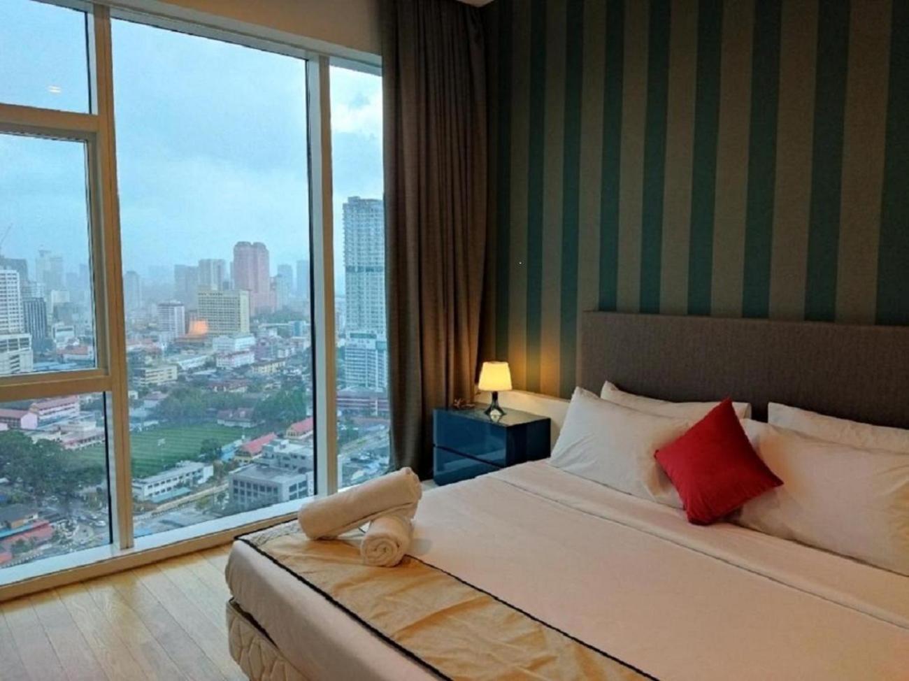 쿠알라룸푸르 The Platinum Klcc By Moonlight 아파트 외부 사진