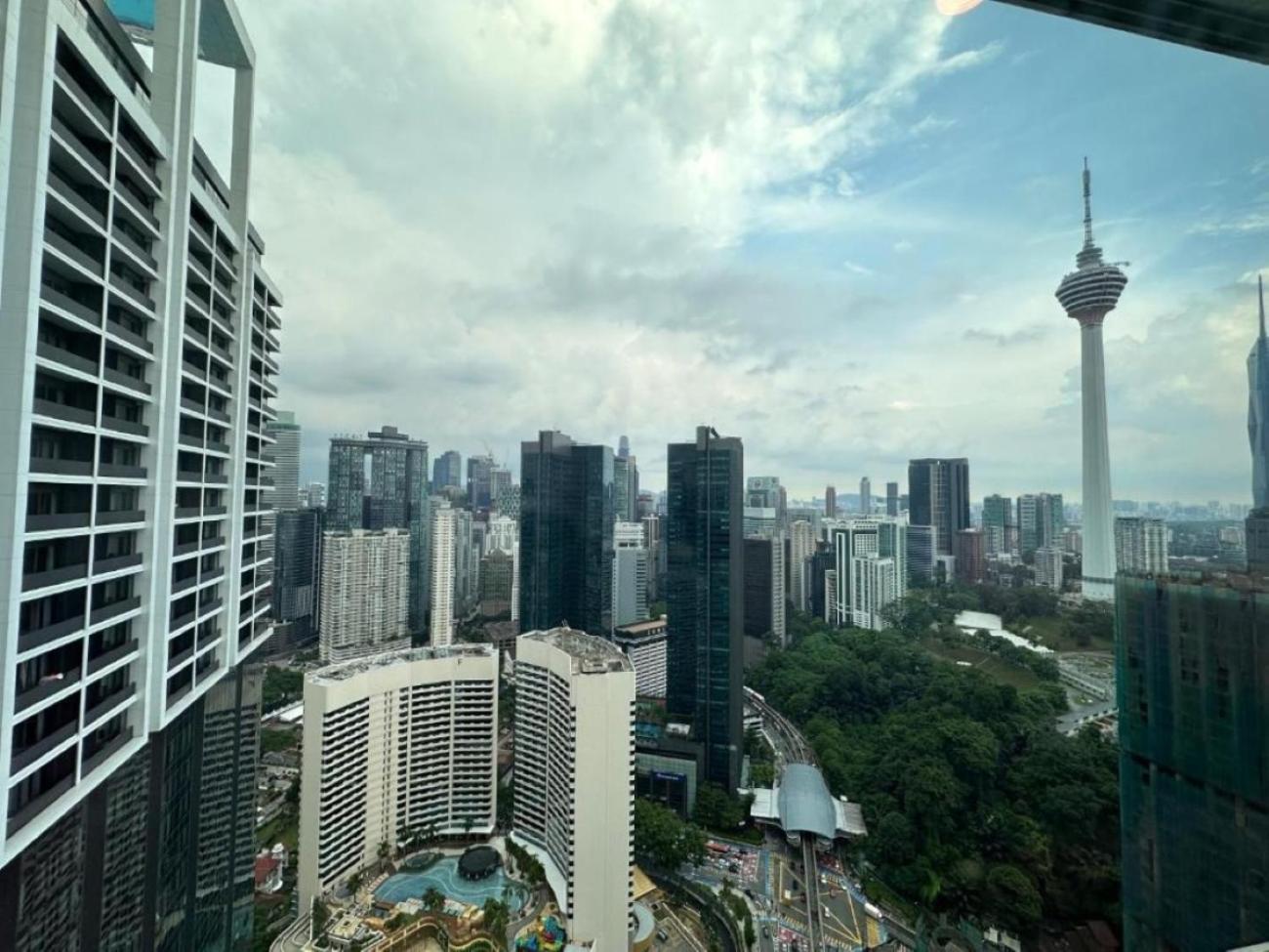 쿠알라룸푸르 The Platinum Klcc By Moonlight 아파트 외부 사진